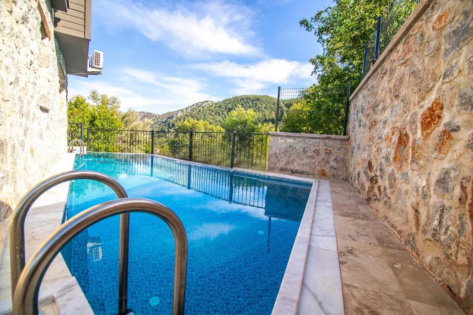 Dadya Villa-3 Marmaris Turgut Oezel Havuzlu Villa Mugla Turkey